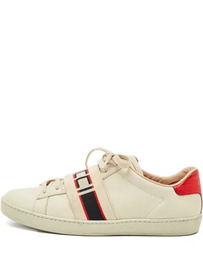 Pre-owned Gucci Ace Logo-detail Leather Sneakers In Neutral