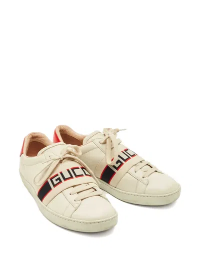 Pre-owned Gucci Ace Logo-detail Leather Sneakers In Neutral