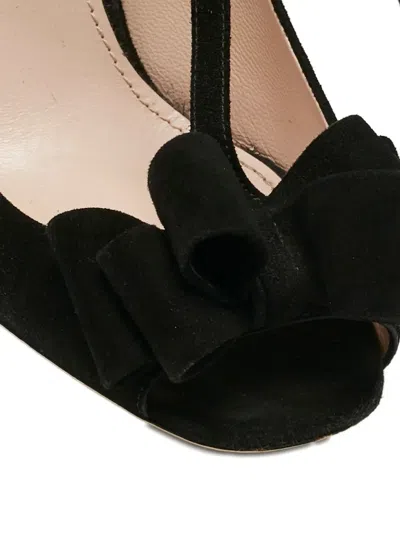 Pre-owned Miu Miu Bow-detail Pumps In Black