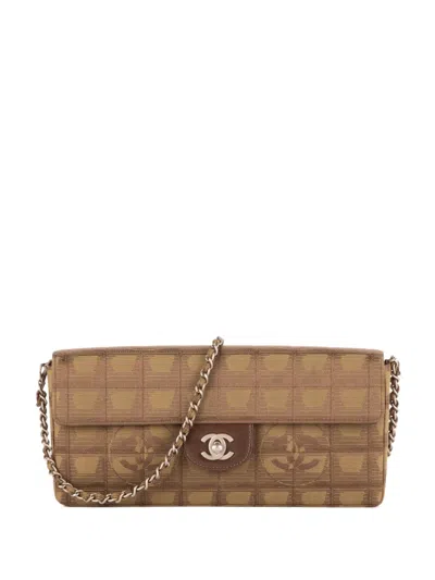 Pre-owned Chanel Travel Ligne East-west Graphic Chain Shoulder Bag In Brown