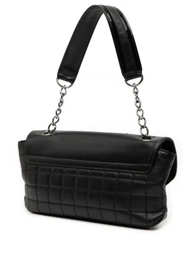 Pre-owned Chanel 2006-2008 Camellia Cc Choco Bar No 5 Lambskin Shoulder Bag In Black