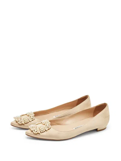 Pre-owned Manolo Blahnik Hangisi Ballet Flats In Neutral