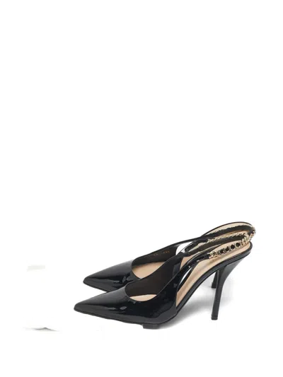 Pre-owned Gucci Signoria Chain Link Pumps In Black