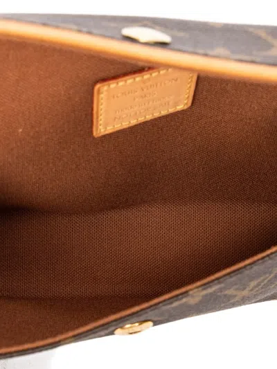 Pre-owned Louis Vuitton 2004 Florentine Monogram-canvas Belt Bag In Brown