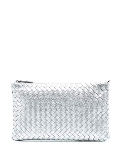 Pre-owned Bottega Veneta 2012-2025 Metallic Leather Intrecciato Clutch Bag In Silver