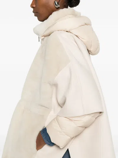 拉链开合连帽外套