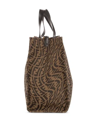 Pre-owned Fendi X Sarah Coleman 2000 Ff Vertigo Handbag In Brown