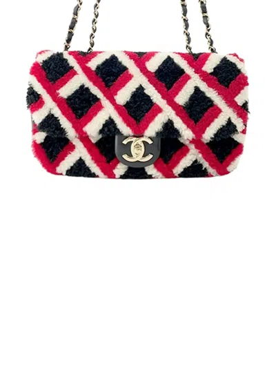 Pre-owned Chanel 2016-2017 Medium Cc Shearling And Lambskin Single Flap Crossbody Bag In Black