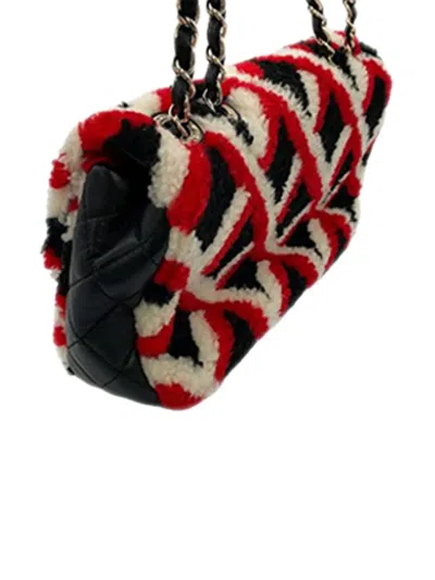 Pre-owned Chanel 2016-2017 Medium Cc Shearling And Lambskin Single Flap Crossbody Bag In Black