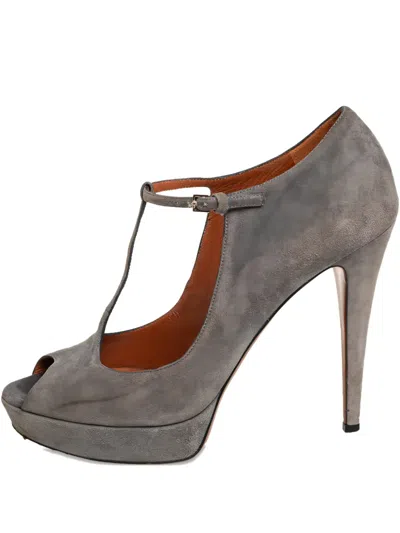 Pre-owned Gucci Platform Peep-toe Pumps In Gray