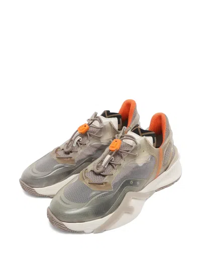 Pre-owned Fendi Lace-up Sneakers In White