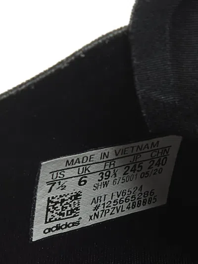 Pre-owned Stella Mccartney Low-top Sneakers In Black