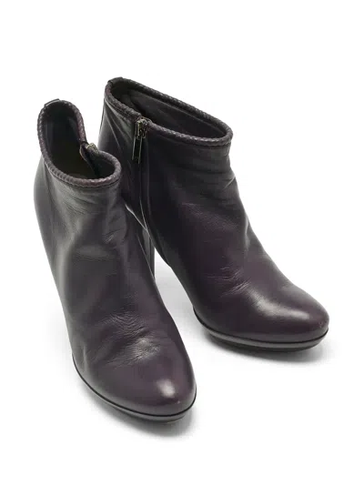 Pre-owned Bottega Veneta 1224957 Leather Ankle Boots In Purple