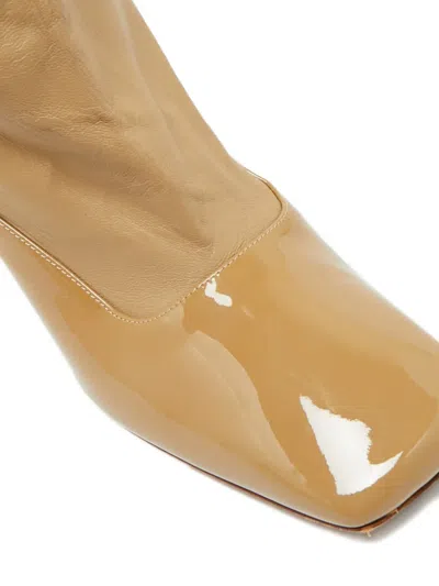 Pre-owned Burberry Square-toe Boots In Neutral