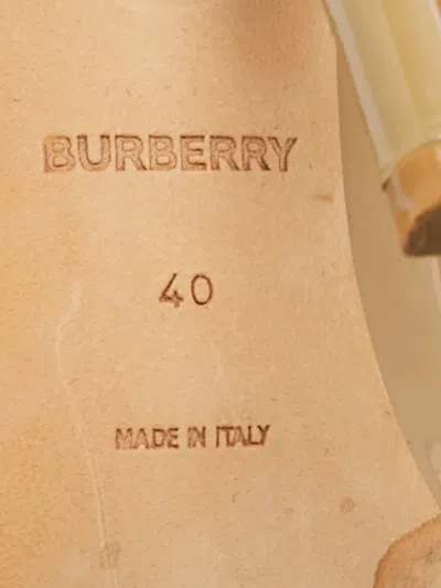 Pre-owned Burberry Square-toe Boots In Neutral