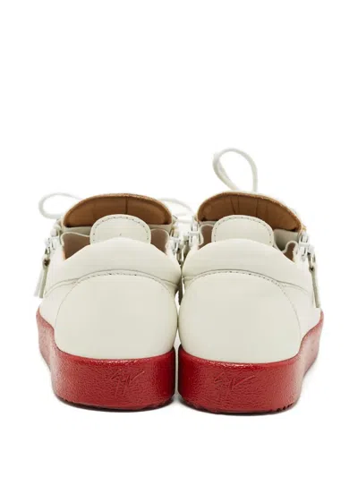 Pre-owned Giuseppe Zanotti Frankie Zip Leather Sneakers In White