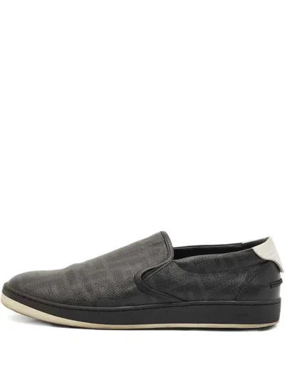 Pre-owned Fendi Logo-print Sneakers In Black