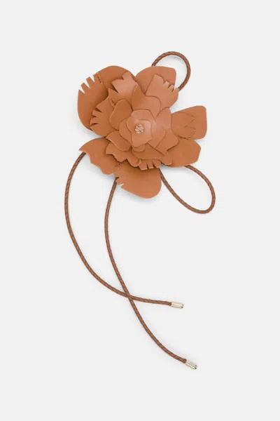 Dorothee Schumacher Handgefertigtes Flower-accessoire Aus Leder In Brown