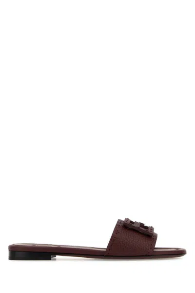 Fendi Slide And Flip Flops Flat Sole In Brown