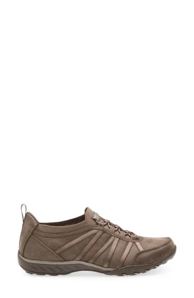 Skechers Relaxed Fit® Breathe-easy Sneaker In Brown