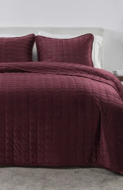 Woven & Weft Velvet Box Stitch Quilt Set In Burgundy