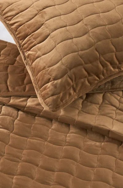 Woven & Weft Velvet Box Stitch Quilt Set In Brown