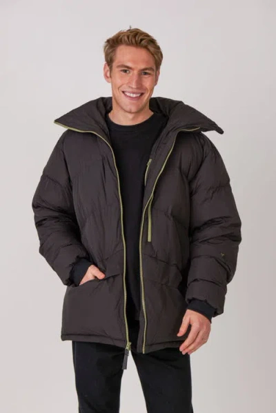 Oosc Puffer Jacket In Black