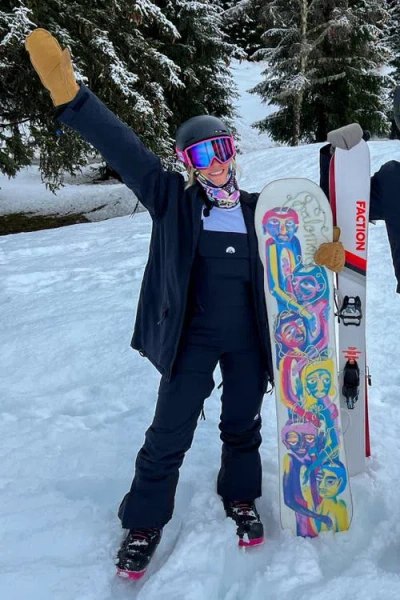 Oosc Yeh Girl Bib Pant In Black