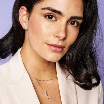 Toolally Snow Kiss Pendant Necklace In Silver