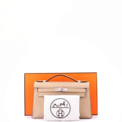 Pre-owned Hermes  Hermes Kelly Pochette Swift In Nude