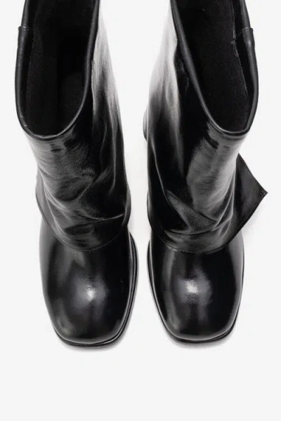 Forever & Always Shoes Lore Leather Block Heel Boot In Black