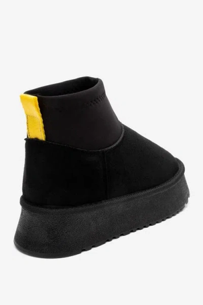 Prologue Shoes Ovar Platform Boot In Black