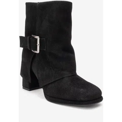 Forever & Always Shoes Lore Leather Block Heel Boot In Black