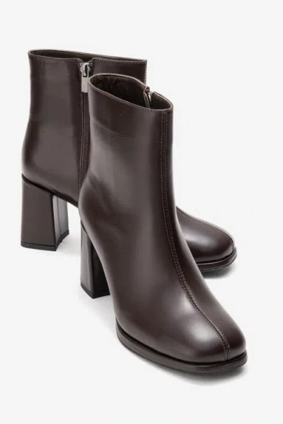 Forever & Always Shoes Napoli Leather Block Heel Boot In Brown