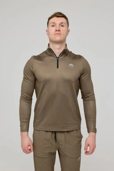 Oosc Elite Activewear 1/4 Zip Top In Brown