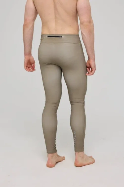 Oosc Elite Activewear Leggings In Green