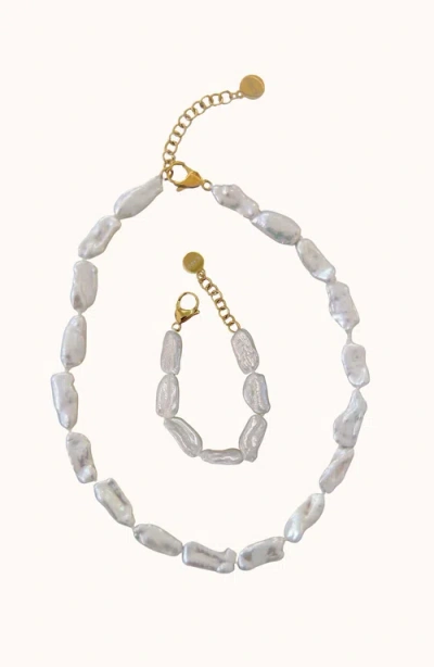 Joiana Jewelry Biwa Pearl Necklace And Bracelet Set In White