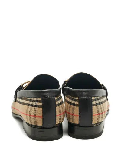 Pre-owned Burberry Moorley Chain Loafers In Neutral