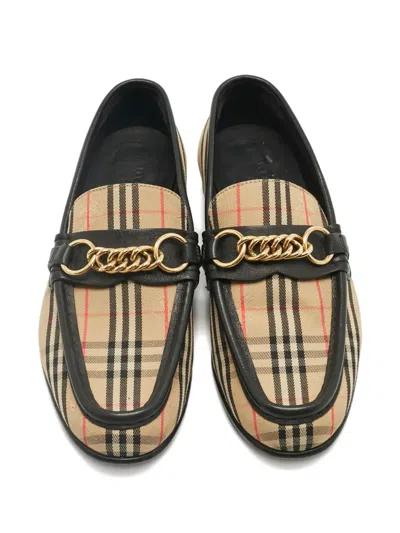 Pre-owned Burberry Moorley Chain Loafers In Neutral