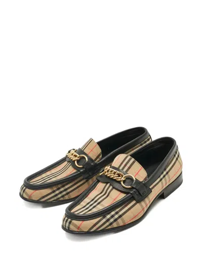 Pre-owned Burberry Moorley Chain Loafers In Neutral