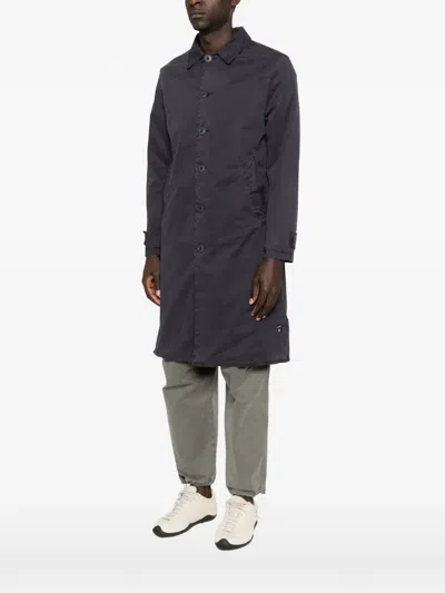 Keeling Buttoned Collared Single-breasted Coat In Black