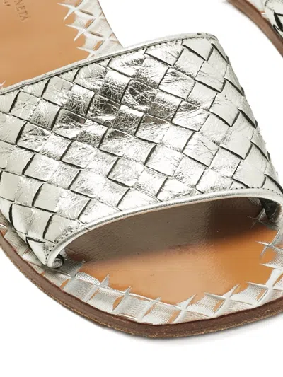 Pre-owned Bottega Veneta Intrecciato Flat Sandals In Silver