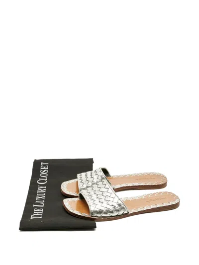 Pre-owned Bottega Veneta Intrecciato Flat Sandals In Silver