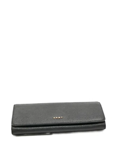 Pre-owned Dkny Continental Flap Black Wallet