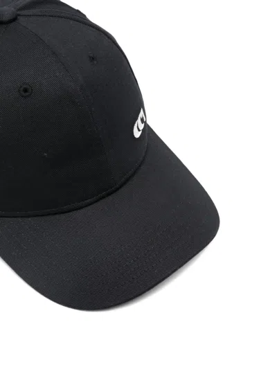 Ciaran Embroidered Cap In Black