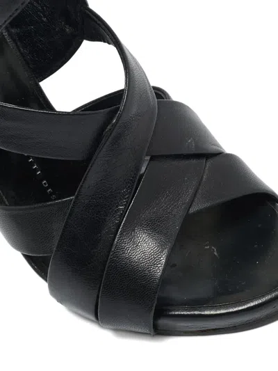 Pre-owned Giuseppe Zanotti Criss-cross Leather Sandals In Black