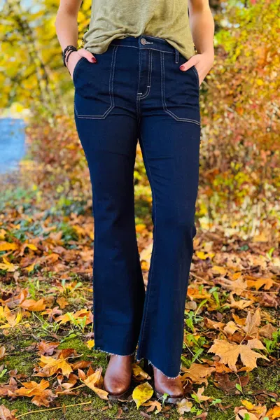 Hidden Happi Flare With Utility Pocket Jeans In Rinse In Blue