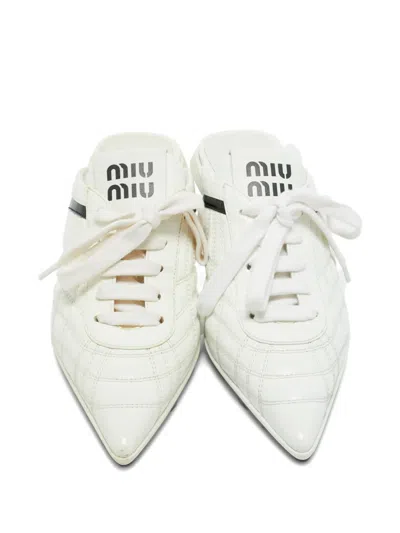 Pre-owned Miu Miu Pointed-toe Leather Mules In White