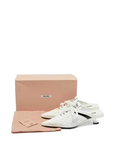 Pre-owned Miu Miu Pointed-toe Leather Mules In White