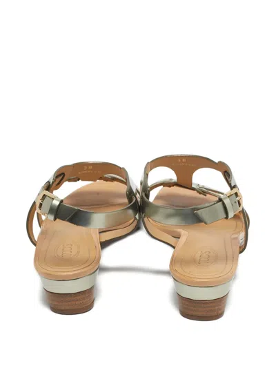 Pre-owned Tod's Metallic-effect Leather Sandals In Silver
